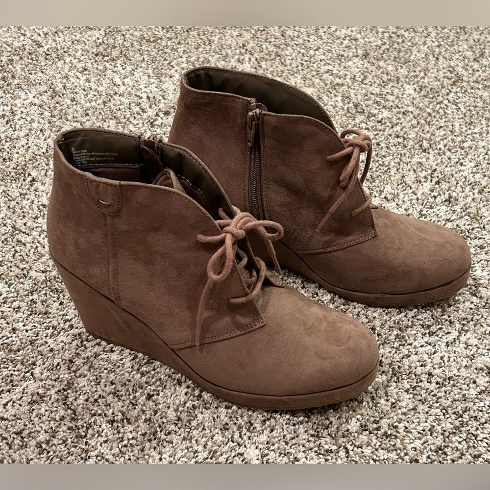 Wedge Boots
